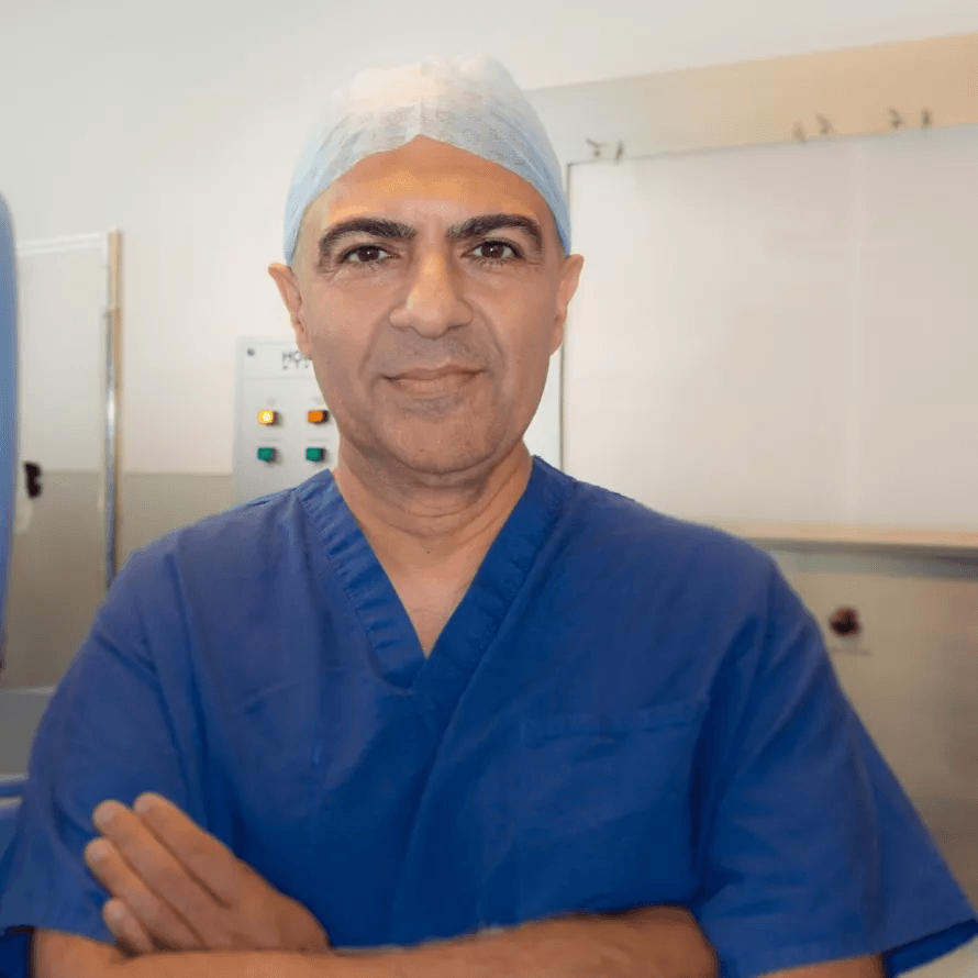 Optegra laser eye surgeon in hospital